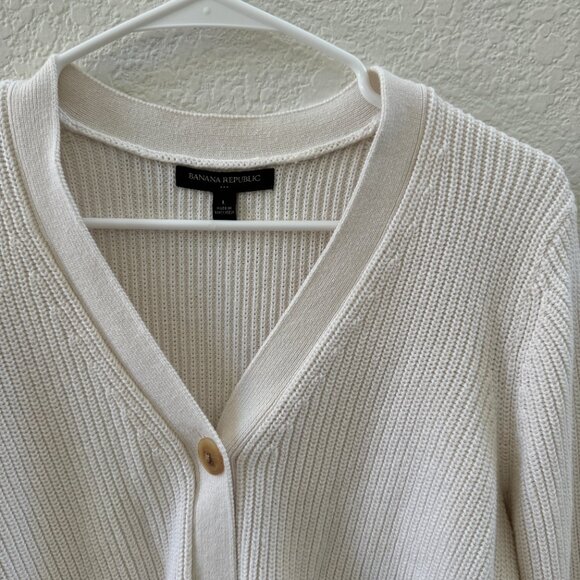 Banana Republic Cream Cardigan Sweater 100% cotton - Picture 2 of 4